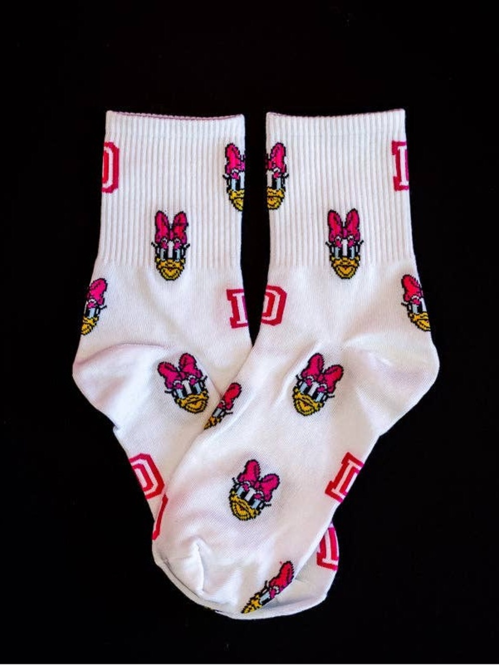White Daisy Duck Pattern Crew Socks - Pink Disney